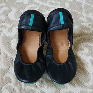 Tieks flats
